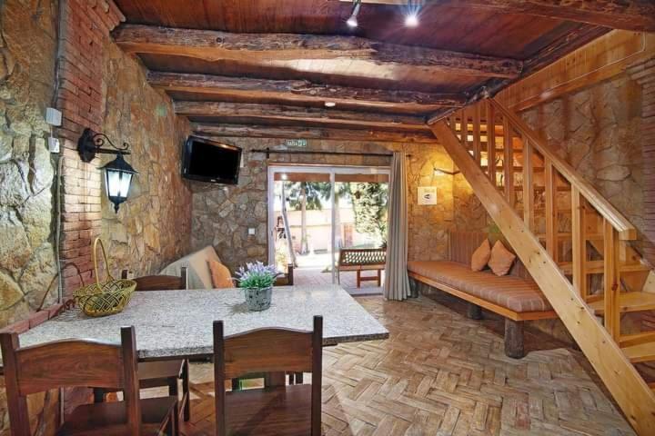 Villa Bora-Bora ペラ エクステリア 写真